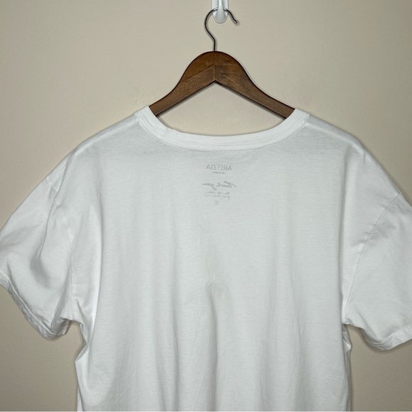 Aritzia Limited Edition 100% Cotton Sponsor Tee  Shirt White w Gold Logo 1X - Picture 8 of 9